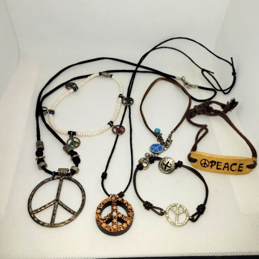 Girls  Peace Sign Jewelry Lot 6 Pc